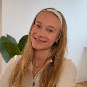 Angelina_Anova